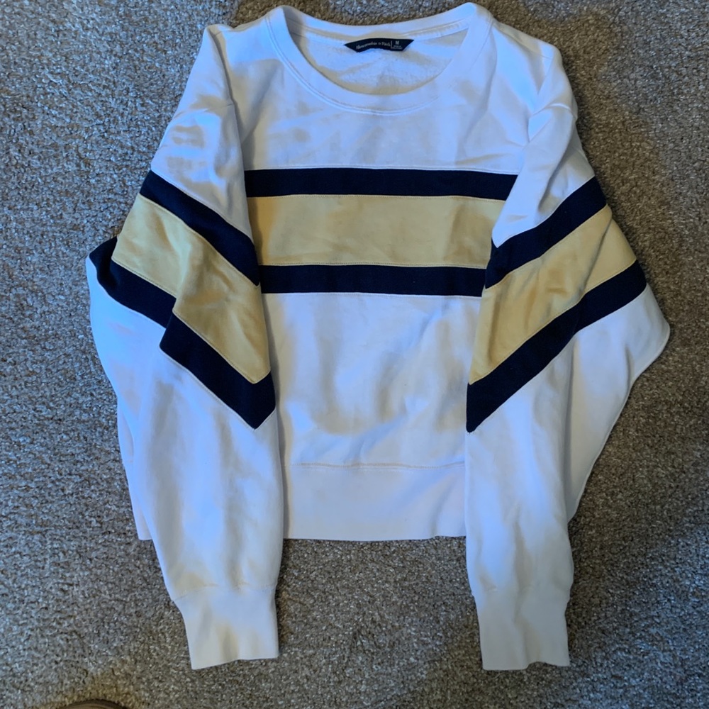 Abercrombie sweatshirt